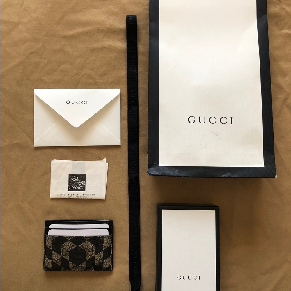 Gucci caleido card holder